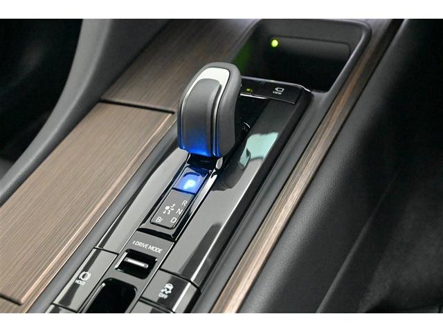 クラウン Ｚ　フルセグＴＶ　ワンオーナー　衝突被害軽減ブレーキ　バックモニター　ガラスルーフ　ＡＣ１００Ｖ　ＬＥＤ（14枚目）