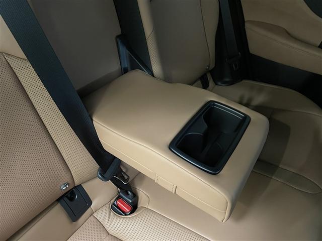 クラウンスポーツ Ｚ　ＡＷＤ　フルセグテレビ　１オーナー　ＥＴＣ車載器　ＴＶナビ　クルコン　横滑り防止装置　エアバッグ　本革　ＡＣ１００Ｖ　ミュージックプレイヤー接続可　メモリナビ　キーレス　盗難防止装置　ＡＢＳ　記録簿（15枚目）