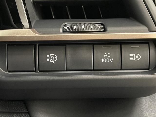 クラウンスポーツ Ｚ　ＡＷＤ　フルセグテレビ　１オーナー　ＥＴＣ車載器　ＴＶナビ　クルコン　横滑り防止装置　エアバッグ　本革　ＡＣ１００Ｖ　ミュージックプレイヤー接続可　メモリナビ　キーレス　盗難防止装置　ＡＢＳ　記録簿（25枚目）