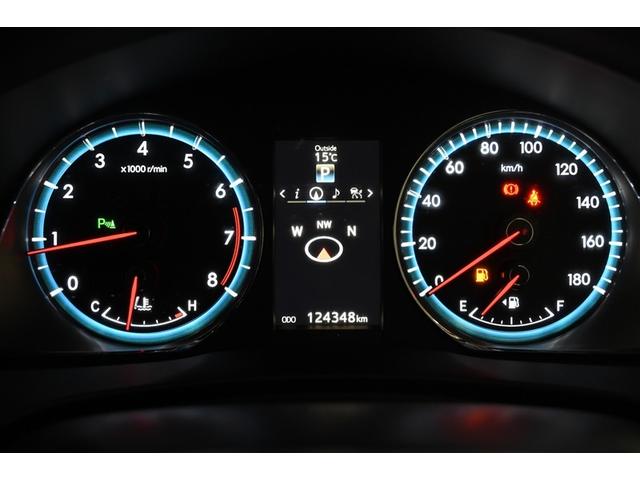 ハリアー プレミアム　アドバンスドパッケージ　プリクラッシュ　地デジＴＶ　アクティブクルーズコントロール　横滑り防止機能　運転席パワーシート　ミュージックプレイヤー接続可　ＬＥＤライト　ＤＶＤ再生　ＡＷ　メモリーナビ　４ＷＤ　アイドリングストップ（7枚目）