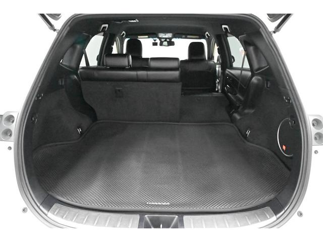 ハリアー プレミアム　アドバンスドパッケージ　プリクラッシュ　地デジＴＶ　アクティブクルーズコントロール　横滑り防止機能　運転席パワーシート　ミュージックプレイヤー接続可　ＬＥＤライト　ＤＶＤ再生　ＡＷ　メモリーナビ　４ＷＤ　アイドリングストップ（17枚目）