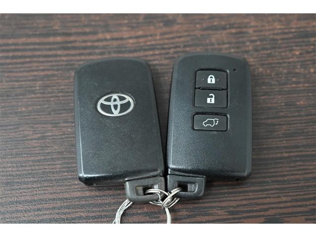 ハリアー プレミアム　アドバンスドパッケージ　プリクラッシュ　地デジＴＶ　アクティブクルーズコントロール　横滑り防止機能　運転席パワーシート　ミュージックプレイヤー接続可　ＬＥＤライト　ＤＶＤ再生　ＡＷ　メモリーナビ　４ＷＤ　アイドリングストップ（36枚目）