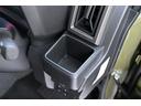 運転席カップホルダー(掘込み式) 装備