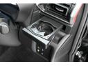 運転席カップホルダー 装備。 使用しないときは収納しておけます。