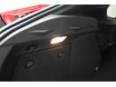 ラゲージルーム側面にはライトを装備。夜間のお荷物の出し入れに役立ちます。