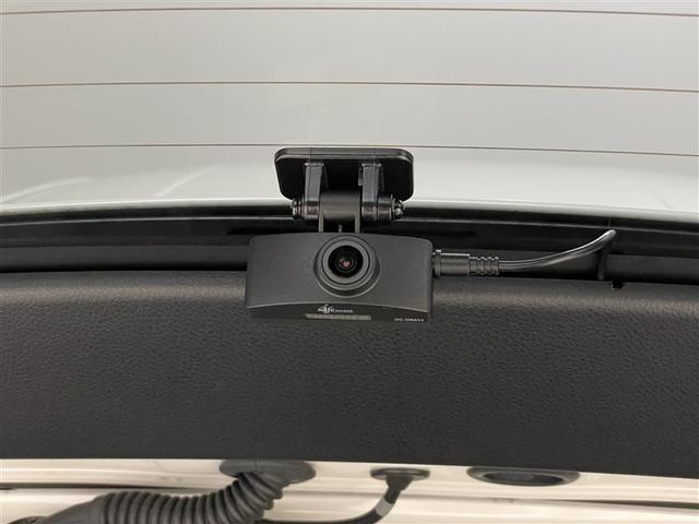 C-HR S スマートキー&プッシュスタート 整備記録簿 衝突軽減B フルセグTV Bカメラ DVD再生 盗難防止装置 キーレス LEDライト クルコン オートエアコン 横滑り防止機能 ETC ドライブレコーダー(4枚目)