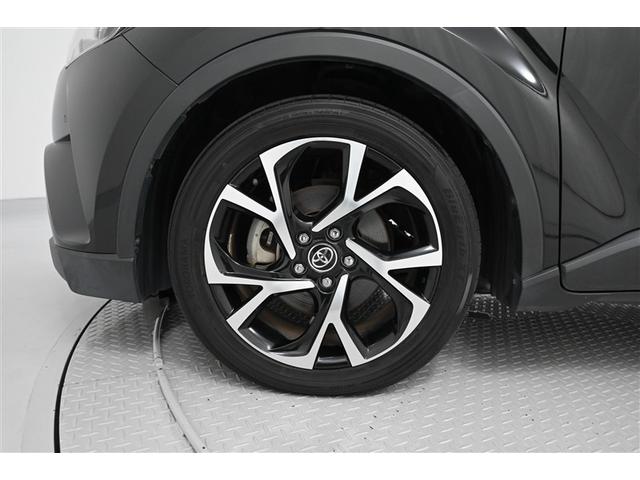 Ｃ－ＨＲ Ｇ　ＴＳＳ　ＤＶＤ再生可　定期点検記録簿　ＬＥＤヘッド　バックモニタ　イモビライザー　ナビ＆ＴＶ　ＥＴＣ付　キーフリーシステム　スマキー　横滑り防止機能　クルーズＣ　ドライブレコ－ダ－　エアバッグ　アルミ（4枚目）