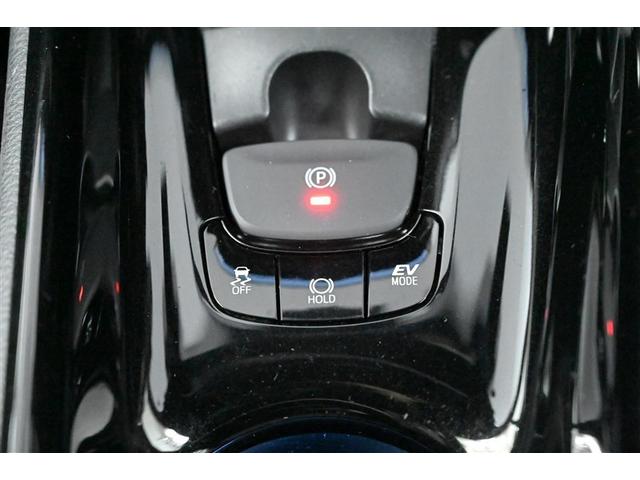 Ｃ－ＨＲ Ｇ　ＴＳＳ　ＤＶＤ再生可　定期点検記録簿　ＬＥＤヘッド　バックモニタ　イモビライザー　ナビ＆ＴＶ　ＥＴＣ付　キーフリーシステム　スマキー　横滑り防止機能　クルーズＣ　ドライブレコ－ダ－　エアバッグ　アルミ（28枚目）