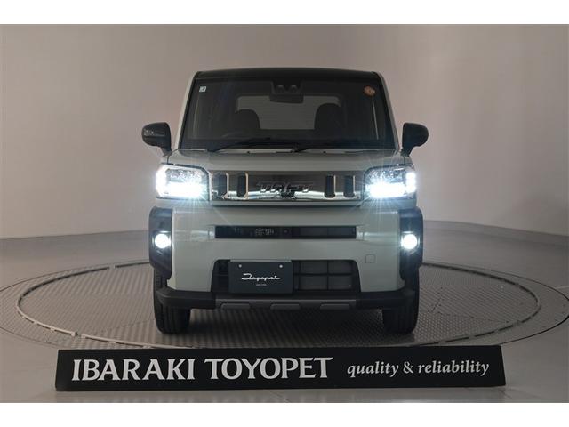 タフト Ｇ　ダーククロムベンチャー　ＥＳＣ　サイドＳＲＳ　リアカメラ　クルーズコントロール　フルセグＴＶ　メモリナビ　ＬＥＤライト　ＤＶＤ　パワーステアリング　アイドリングＳ　キーフリー　記録簿　アルミ　スマートキー　パワーウィンドウ（4枚目）