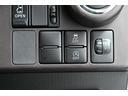 Ｘ　ワンセグテレビ　ＥＴＣ車載器　エアコン　ナビ＆ＴＶ　ウォークスルー　横滑り防止　Ｉストップ　スマキー　助手席エアバッグ　キーフリー　ミュージックプレイヤー接続可　盗難防止システム　パワーウィンドウ（21枚目）