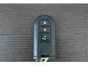 Ｘ　ワンセグテレビ　ＥＴＣ車載器　エアコン　ナビ＆ＴＶ　ウォークスルー　横滑り防止　Ｉストップ　スマキー　助手席エアバッグ　キーフリー　ミュージックプレイヤー接続可　盗難防止システム　パワーウィンドウ（34枚目）