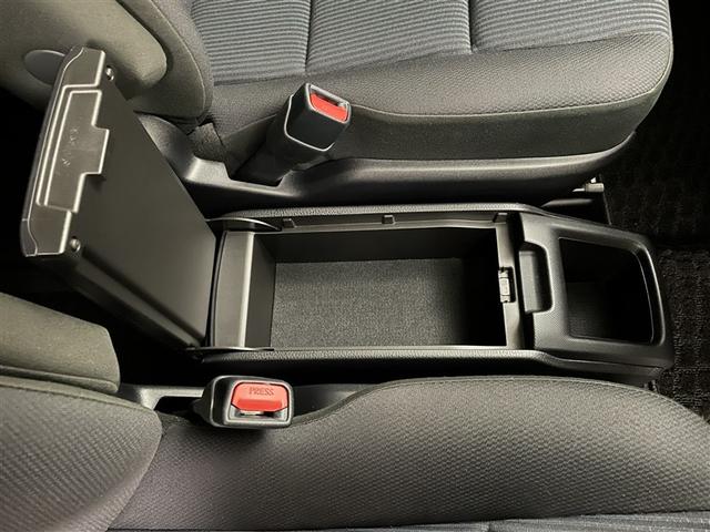 ノア ハイブリッドＸ　ＴＳＳ　両側電動ドア　Ｂカメラ　横滑り防止　エアバック　オートエアコン　リアクーラー　パワーウィンドウ　メモリ－ナビ　ＡＷ　ＬＥＤヘッド　クルコン　キーフリー　ウォークスルー　Ｄレコ　ＡＵＸ　パワステ（33枚目）