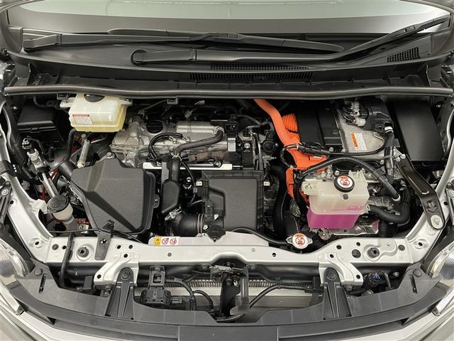 ノア ハイブリッドＸ　ＴＳＳ　両側電動ドア　Ｂカメラ　横滑り防止　エアバック　オートエアコン　リアクーラー　パワーウィンドウ　メモリ－ナビ　ＡＷ　ＬＥＤヘッド　クルコン　キーフリー　ウォークスルー　Ｄレコ　ＡＵＸ　パワステ（39枚目）