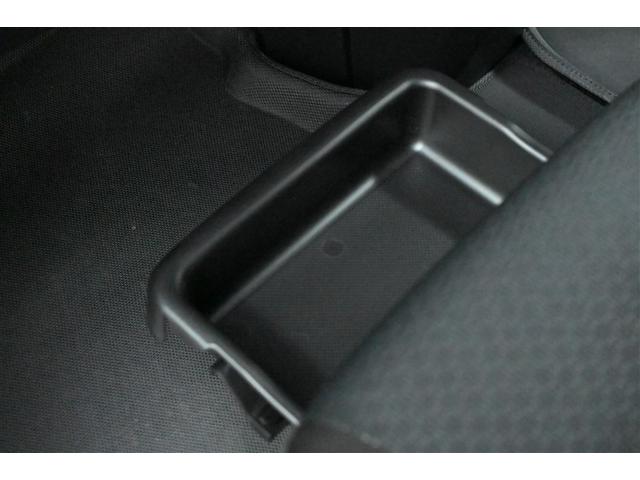 ルーミー Ｇ　追突軽減ブレーキ　パワステ　Ａストップ　ＬＥＤライト　Ｒカメラ　記録簿付　横滑り防止システム　ドライブレコーダー　ウォークスルー　エアバック　セキュリティーアラーム　パワーウィンドウ　ナビ＆ＴＶ（33枚目）