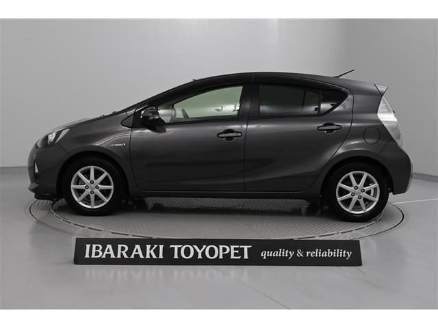 アクア Ｇ　バックモニタ　セキュリティー　メンテナンスノート　デュアルエアバック　ナビＴＶ　ＨＤＤナビゲーション　ＬＥＤ　パワーウィンドウ　サイドエアバッグ　地デジ　ＥＳＣ　ＡＴエアコン　ＡＢＳ　アルミ　ＥＴＣ（4枚目）