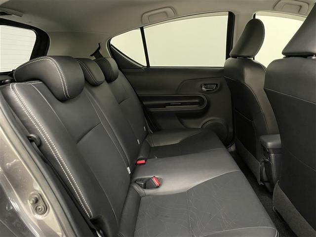 アクア Ｇ　バックモニタ　セキュリティー　メンテナンスノート　デュアルエアバック　ナビＴＶ　ＨＤＤナビゲーション　ＬＥＤ　パワーウィンドウ　サイドエアバッグ　地デジ　ＥＳＣ　ＡＴエアコン　ＡＢＳ　アルミ　ＥＴＣ（15枚目）