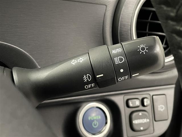 アクア Ｇ　バックモニタ　セキュリティー　メンテナンスノート　デュアルエアバック　ナビＴＶ　ＨＤＤナビゲーション　ＬＥＤ　パワーウィンドウ　サイドエアバッグ　地デジ　ＥＳＣ　ＡＴエアコン　ＡＢＳ　アルミ　ＥＴＣ（20枚目）