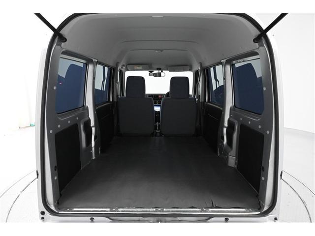 �׎��ł��B�t���b�g�ȉ׎��ŏ\�����􂵂Ă���܂��B�ו��������Ղ�ςݍ��߂�L�����m�ۂ��Ă��܂��B