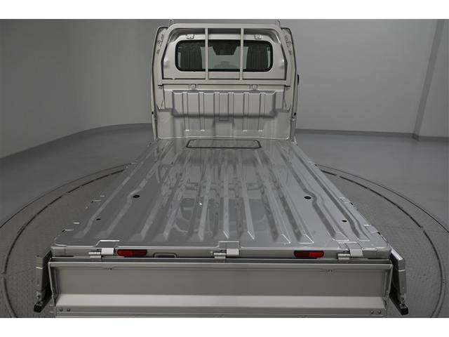 キャリイトラック KCエアコン・パワステ アイドリングSTOP 4WD車 SRS 定期点検記録簿 パワーウインド デュアルエアバッグ PS 横滑り防止システム エアコン ABS 被害軽減ブレーキ(17枚目)