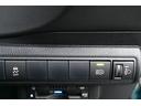 ■VSC OFF、■オートマチックハイビーム 各スイッチ、■手動光軸調整ダイヤル 装備