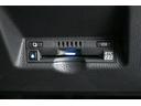 ハイブリッドＺ　ＤＶＤ　スマートエントリー　Ｂカメ　横滑り防止　フルセグＴＶ　点検記録簿　ＬＥＤライト　クルーズＣ　ＥＴＣ付き　アルミホイール　助手席エアバッグ　オートエアコン　パワステ　ドライブレコーダ　キーフリー（12枚目）