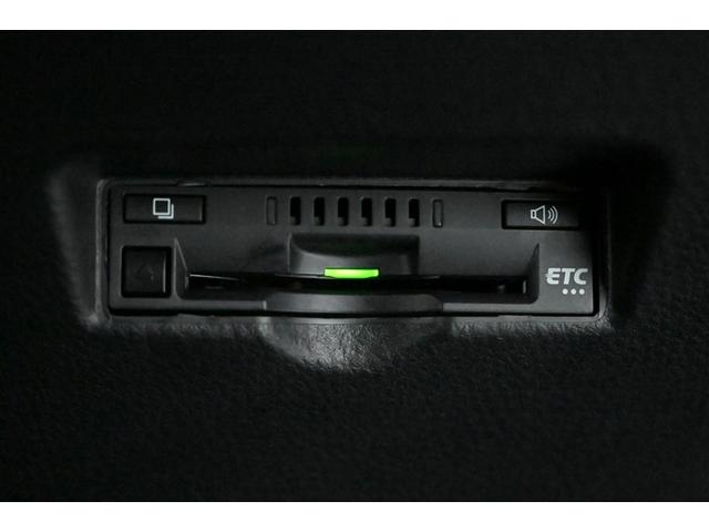 Ｃ－ＨＲ Ｇ　ＴＳＳ　ＤＶＤ再生可　定期点検記録簿　ＬＥＤヘッド　バックモニタ　イモビライザー　ナビ＆ＴＶ　ＥＴＣ付　キーフリーシステム　スマキー　横滑り防止機能　クルーズＣ　ドライブレコ－ダ－　エアバッグ　アルミ（10枚目）