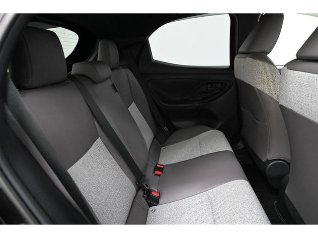 ヤリス Ｚ　サイドＳＲＳ　ＡＡＣ　バックモニタ　スマキー　横滑防止装置　地デジ　キーフリー　アルミ　ＬＥＤランプ　パワーウインドウ　定期点検記録簿　助手席エアバック　クルコン　エアバッグ　パワーステアリング（17枚目）