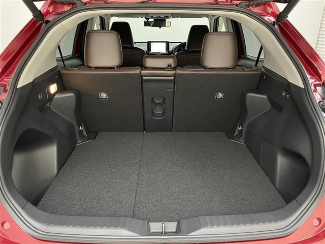 ヤリスクロス ハイブリッドＺ　ドライブレコーダ　インテリジェントキー　アルミホイル　ＬＥＤライト　リアカメラ　クルーズコントロール　整備記録簿　横滑り防止システム　ナビＴＶ　メモリーナビゲーション　電動シ－ト　パワステ　キーフリー（18枚目）