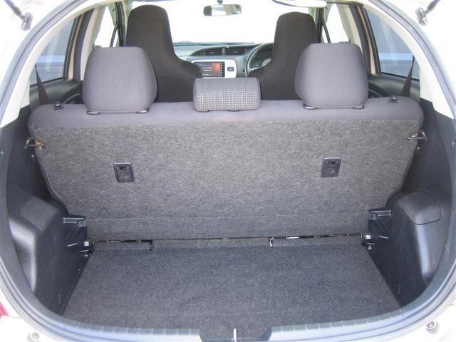 ヴィッツ Ｆ　キーレスリモコン　バックガイドモニター　デュアルエアバック　運転席エアバッグ　イモビライザー　ワンセグテレビ　パワーウインドウ　ＥＳＣ　パワステ　エアコン　メモリナビ　ＡＢＳ　スマ－トキ－　記録簿（13枚目）