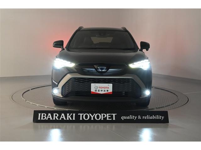 カローラクロス ハイブリッド　Ｚ　衝突軽減Ｂ　記録簿有　スマキ－　Ｂモニター　アクティブクルーズコントロール　イモビ　ＬＥＤ　ＡＣ　運転席Ｐシート　メディアプレイヤー接続　キーレス　パワステ　アルミ　エアバッグ　ＡＢＳ　ドラレコ付き（7枚目）