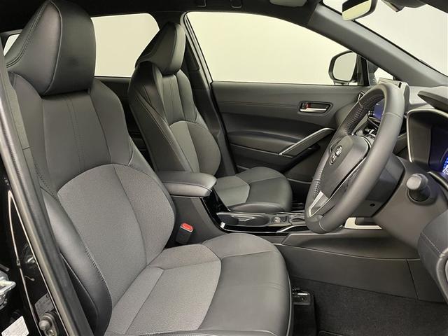 カローラクロス ハイブリッド　Ｚ　衝突軽減Ｂ　記録簿有　スマキ－　Ｂモニター　アクティブクルーズコントロール　イモビ　ＬＥＤ　ＡＣ　運転席Ｐシート　メディアプレイヤー接続　キーレス　パワステ　アルミ　エアバッグ　ＡＢＳ　ドラレコ付き（14枚目）