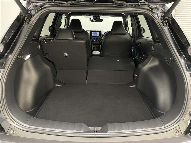 カローラクロス ハイブリッド　Ｚ　衝突軽減Ｂ　記録簿有　スマキ－　Ｂモニター　アクティブクルーズコントロール　イモビ　ＬＥＤ　ＡＣ　運転席Ｐシート　メディアプレイヤー接続　キーレス　パワステ　アルミ　エアバッグ　ＡＢＳ　ドラレコ付き（19枚目）