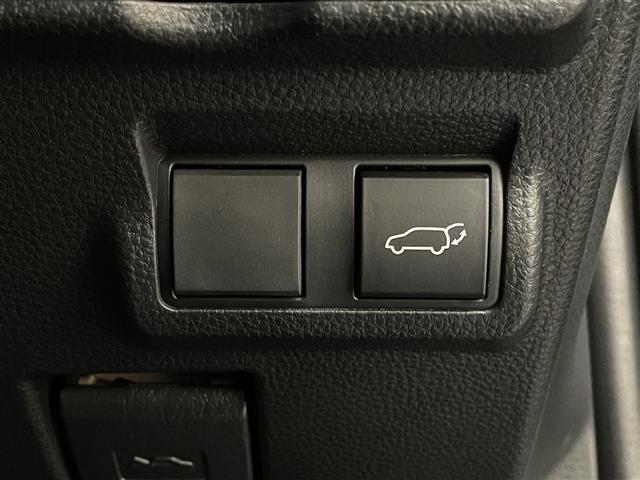 カローラクロス ハイブリッド　Ｚ　衝突軽減Ｂ　記録簿有　スマキ－　Ｂモニター　アクティブクルーズコントロール　イモビ　ＬＥＤ　ＡＣ　運転席Ｐシート　メディアプレイヤー接続　キーレス　パワステ　アルミ　エアバッグ　ＡＢＳ　ドラレコ付き（25枚目）