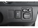■ＶＳＣ　ＯＦＦスイッチ、■ドアミラースイッチ　装備。　　電動でドアミラー鏡面の角度調整、格納／復帰ができます。