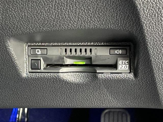 プリウス Ｓツーリングセレクション　エアバック　地デジ　Ｂモニ　定期点検記録簿　ＬＥＤヘッド　イモビ　オートクルーズ　横滑り防止　サイドエアバック　ドラレコ付き　ＤＶＤ再生可　ＥＴＣ　スマートキー　メモリ－ナビ　助手席エアバック　ＡＢＳ（10枚目）