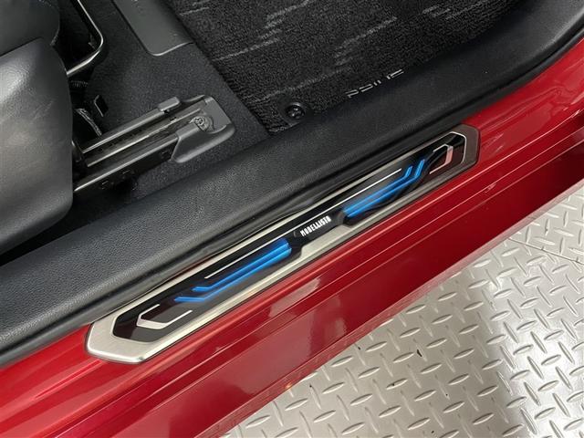 プリウス Ｓツーリングセレクション　エアバック　地デジ　Ｂモニ　定期点検記録簿　ＬＥＤヘッド　イモビ　オートクルーズ　横滑り防止　サイドエアバック　ドラレコ付き　ＤＶＤ再生可　ＥＴＣ　スマートキー　メモリ－ナビ　助手席エアバック　ＡＢＳ（15枚目）