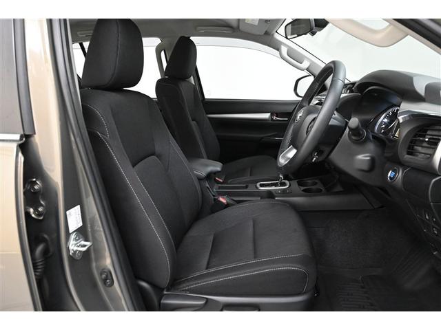 ハイラックス Ｚ　アイドリングＳＴＯＰ　プリクラッシュＳ　キーフリーシステム　運転席助手席エアバック　バックモニタ　パワーウインドウ　ＥＴＣ搭載　定期点検記録簿　スマートキー＆プッシュスタート　カーテンエアバック（11枚目）