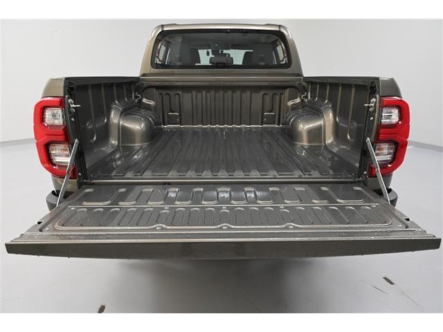 ハイラックス Ｚ　アイドリングＳＴＯＰ　プリクラッシュＳ　キーフリーシステム　運転席助手席エアバック　バックモニタ　パワーウインドウ　ＥＴＣ搭載　定期点検記録簿　スマートキー＆プッシュスタート　カーテンエアバック（19枚目）