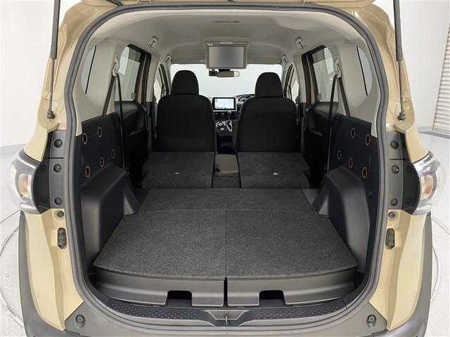 シエンタ ファンベースＧ　グランパー　ＴＳＳ　Ａストップ　Ｂモニタ　ＬＥＤヘッド　横滑り防止　両側電動スライドドア　スマートキー　キーレス　記録簿　ＥＴＣ　ドライブレコーダー　オートエアコン　メモリーナビ　イモビライザー　エアバッグ（20枚目）