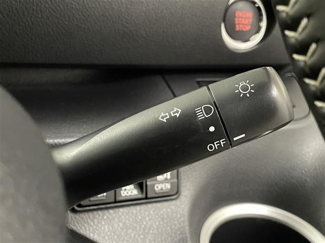 シエンタ ファンベースＧ　グランパー　ＴＳＳ　Ａストップ　Ｂモニタ　ＬＥＤヘッド　横滑り防止　両側電動スライドドア　スマートキー　キーレス　記録簿　ＥＴＣ　ドライブレコーダー　オートエアコン　メモリーナビ　イモビライザー　エアバッグ（26枚目）