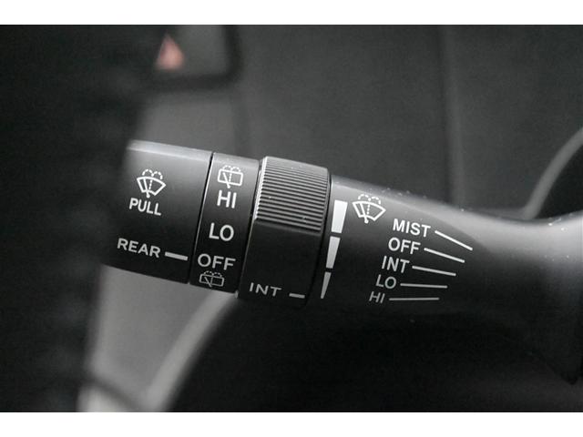 アクア Ｓ　キーレスエントリ　ワンオーナー車　オートエアコン　デュアルエアバック　ＥＳＣ　パワーウィンドウ　ＡＵＸ端子　ＳＲＳ　パワーステアリング　ＡＢＳ　記録簿付（21枚目）