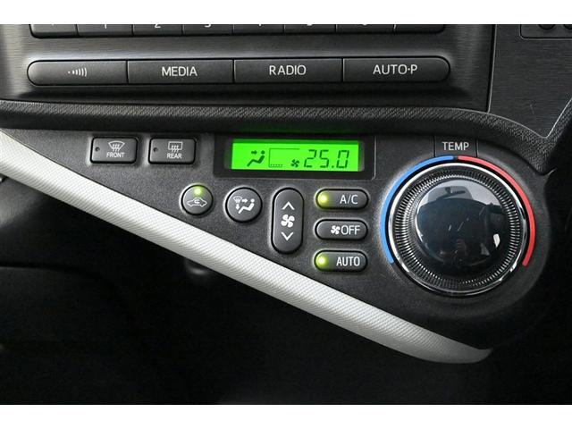 アクア Ｓ　キーレスエントリ　ワンオーナー車　オートエアコン　デュアルエアバック　ＥＳＣ　パワーウィンドウ　ＡＵＸ端子　ＳＲＳ　パワーステアリング　ＡＢＳ　記録簿付（27枚目）