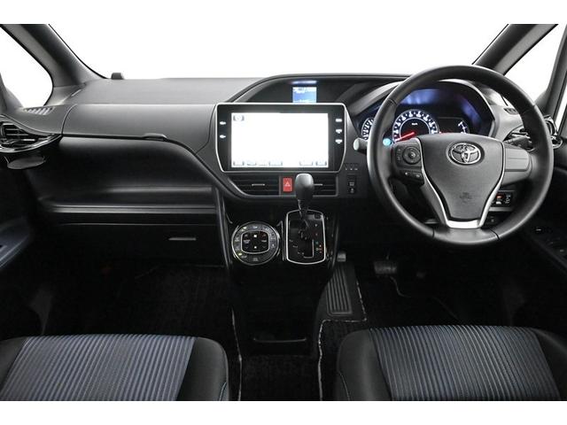 ヴォクシー ZS 煌II スマートキー・プッシュスタート バックガイドモニター セキュリティアラーム 両側パワスラドア ETC車載器 地デジテレビ 記録簿付き VSC LEDライト 助手席エアバック キーレスエントリー AC(6枚目)