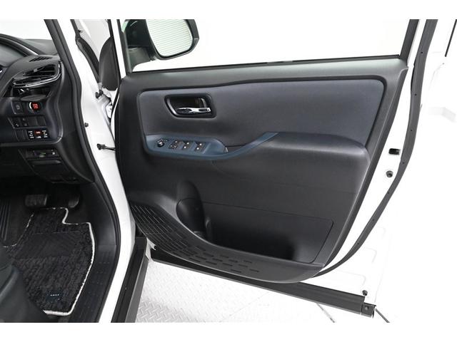 ヴォクシー ZS 煌II スマートキー・プッシュスタート バックガイドモニター セキュリティアラーム 両側パワスラドア ETC車載器 地デジテレビ 記録簿付き VSC LEDライト 助手席エアバック キーレスエントリー AC(37枚目)