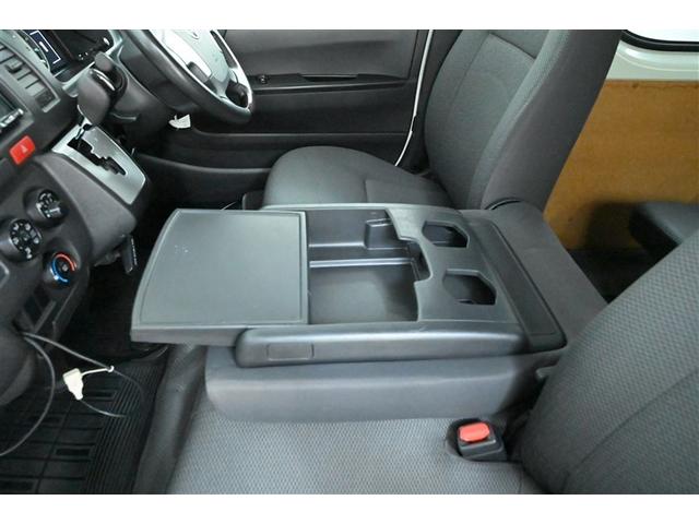 ハイエースバン ＤＸ　ＧＬパッケージ　Ｂカメラ　ＬＥＤ　リモコンキー　横滑り防止　オートエアコン　パワーウィンドウ　エアバッグ　ＡＣ１００Ｖ　ＡＵＸ入力　パワステ　盗難防止装置　ＡＢＳ　メンテナンスノート　ＥＴＣ　ドラレコ　アルミホイール（16枚目）