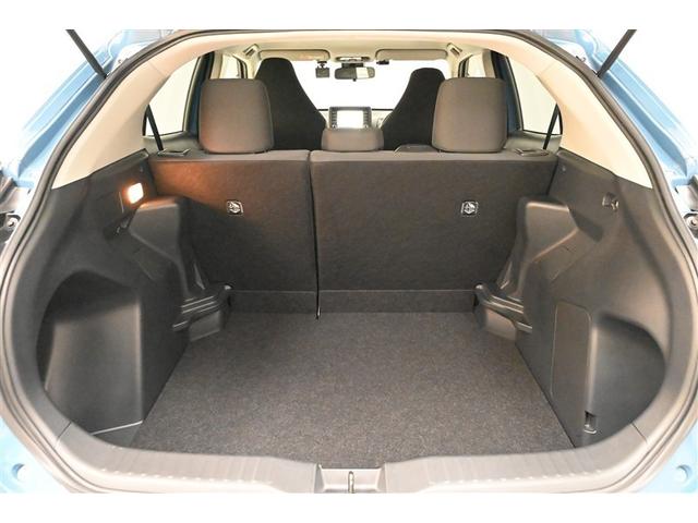 ヤリスクロス X プリクラッシュセーフティシステム フルセグTV 横滑防止装置 エアコン オートクルーズコントロール 盗難防止システム キーレス バックガイドモニター パワーウインドウ 記録簿 ナビ&TV メモリーナビ(18枚目)