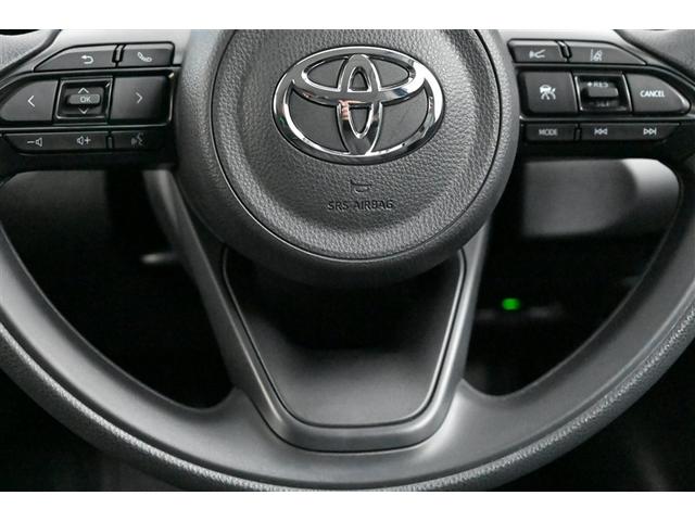 ヤリスクロス X プリクラッシュセーフティシステム フルセグTV 横滑防止装置 エアコン オートクルーズコントロール 盗難防止システム キーレス バックガイドモニター パワーウインドウ 記録簿 ナビ&TV メモリーナビ(22枚目)