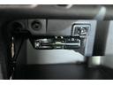 ETC車載器です。 高速・有料道路の料金をキャッシュレス、スムーズに通過できます。 ※照明を当てて撮影