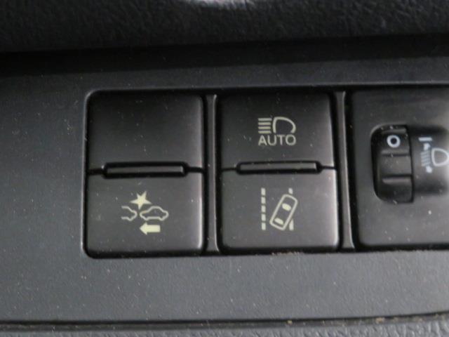 シエンタ ハイブリッドG 衝突被害軽減システム ETC ドラレコ 両側電動スライド 乗車定員7人 3列シート スマートキー キーレス ハイブリッド(16枚目)