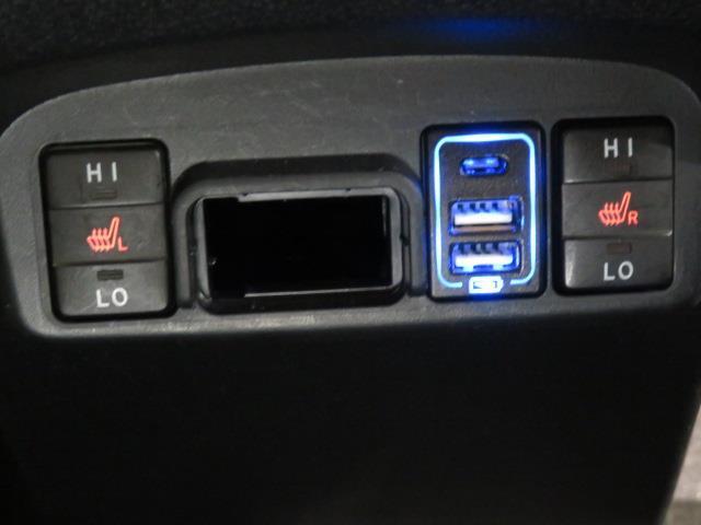 シエンタ ハイブリッドG 衝突被害軽減システム ETC ドラレコ 両側電動スライド 乗車定員7人 3列シート スマートキー キーレス ハイブリッド(30枚目)